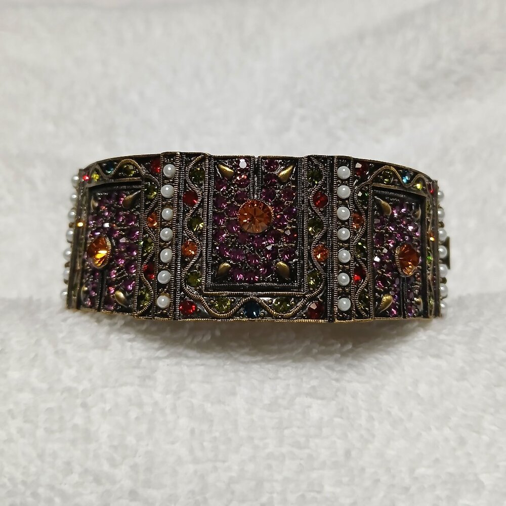 Beautiful Heidi Daus Cuff Bracelet -- NOS in Box